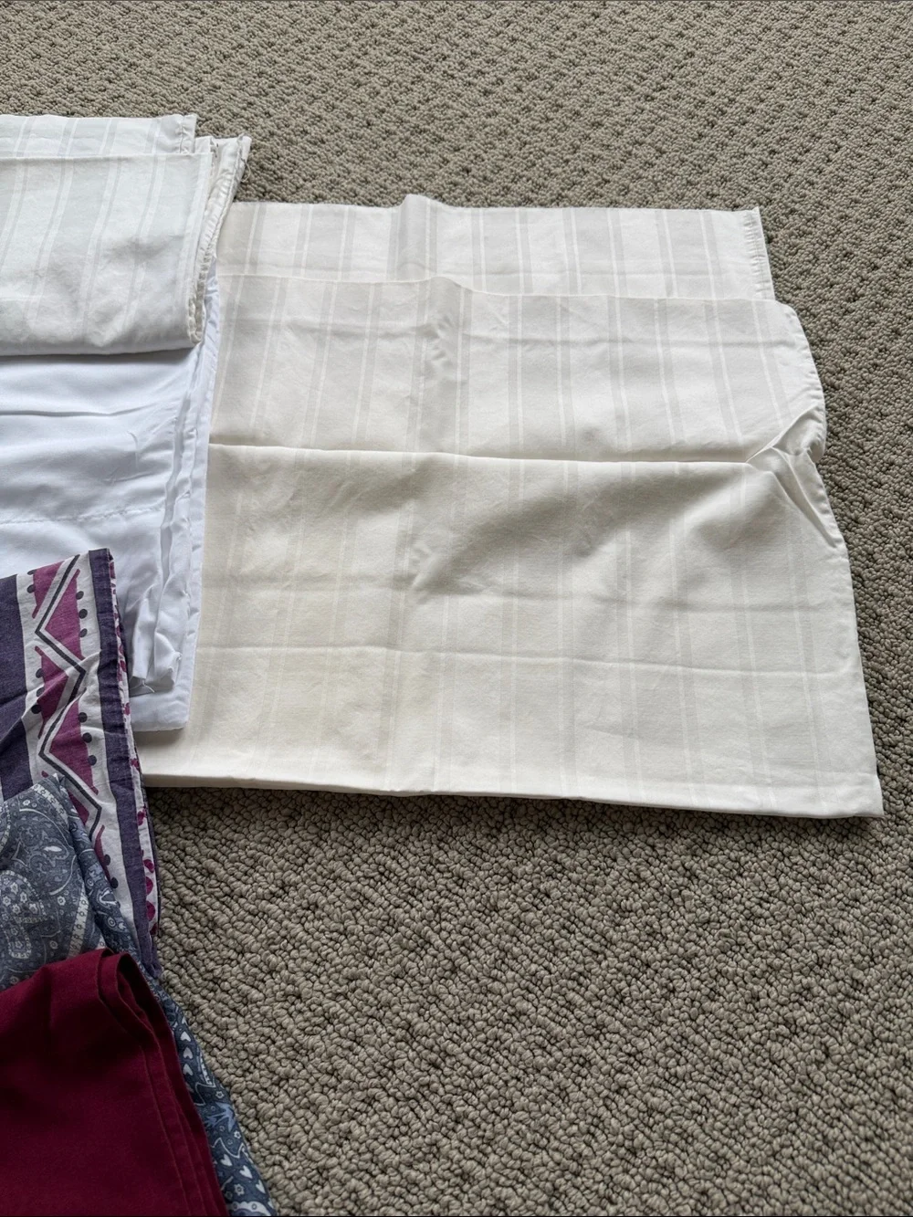 7 pcs of standard pillowcases